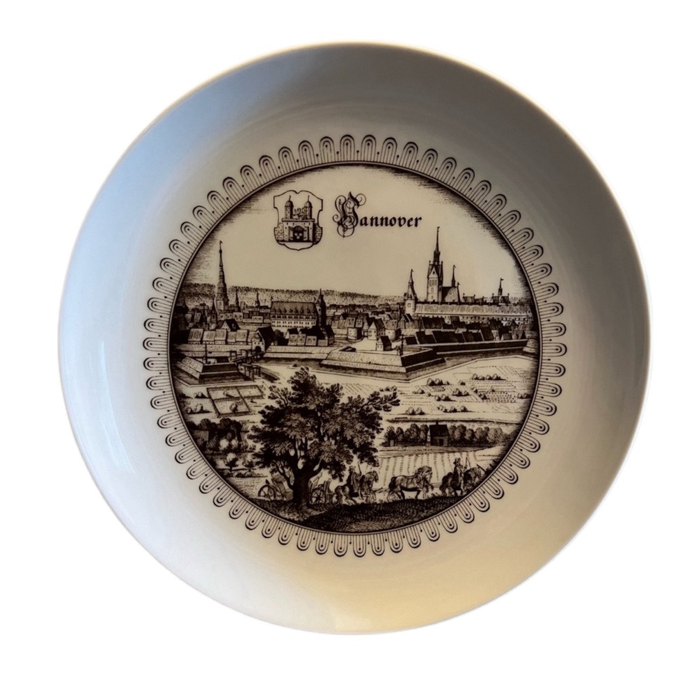 COPY - RARE Vintage Fürstenberg plate “Hannover” Seit 1747 West Germany EUC